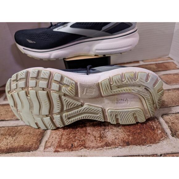 Brooks Ghost 15 Womens 9.5 Blue Athletic Running Shoes Sneakers 1203801B450 GUC - Picture 6 of 10